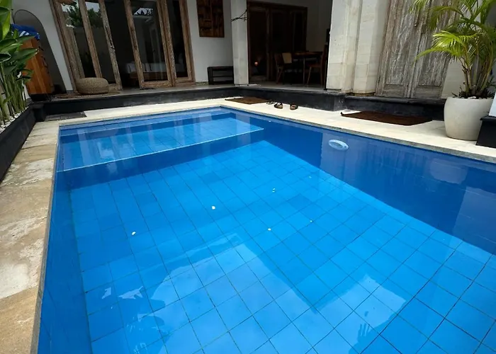 Villa Casa Tartu - Rustic In Canggu