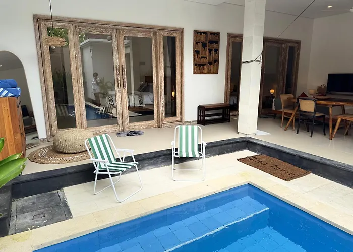 Villa Casa Tartu - Rustic In Canggu